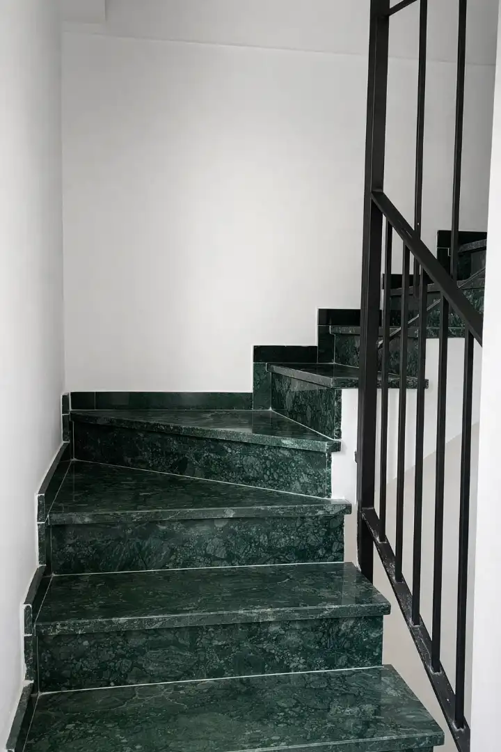 Casa adosada en venta en Chiva con Aire acondicionado, Terraza y Amueblado