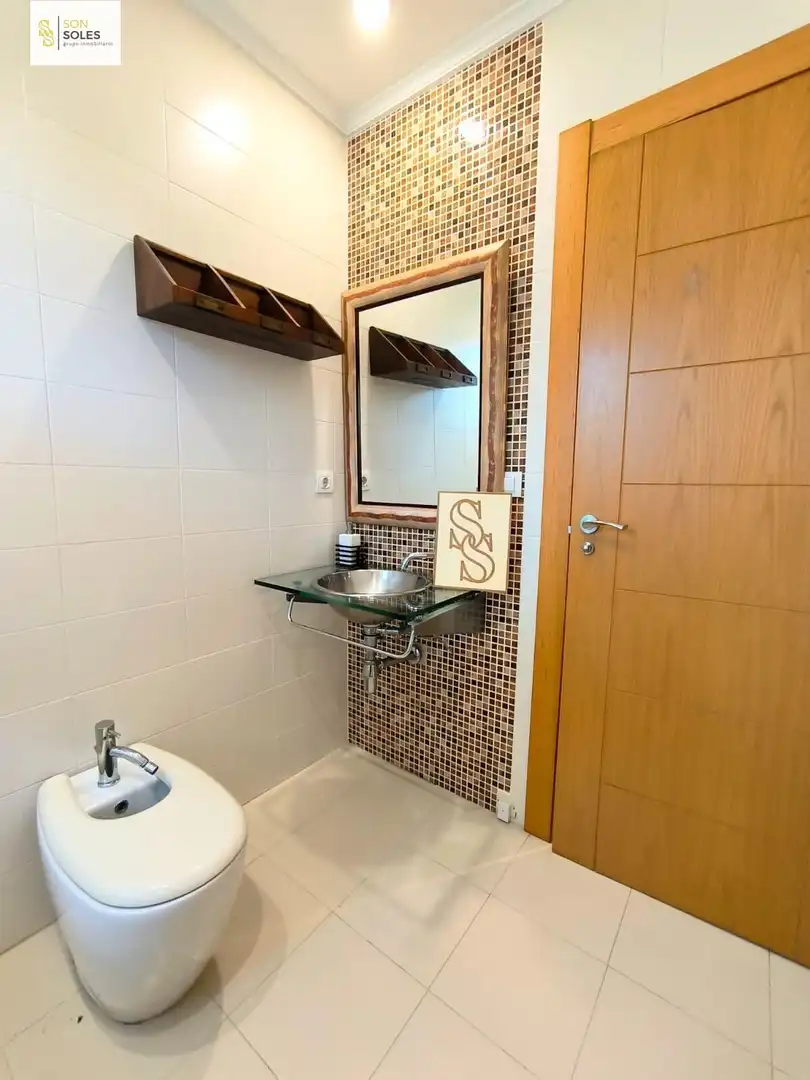 Baño de Dúplex en venta en Santa Cruz de Bezana con Calefacción, Terraza y Alarma