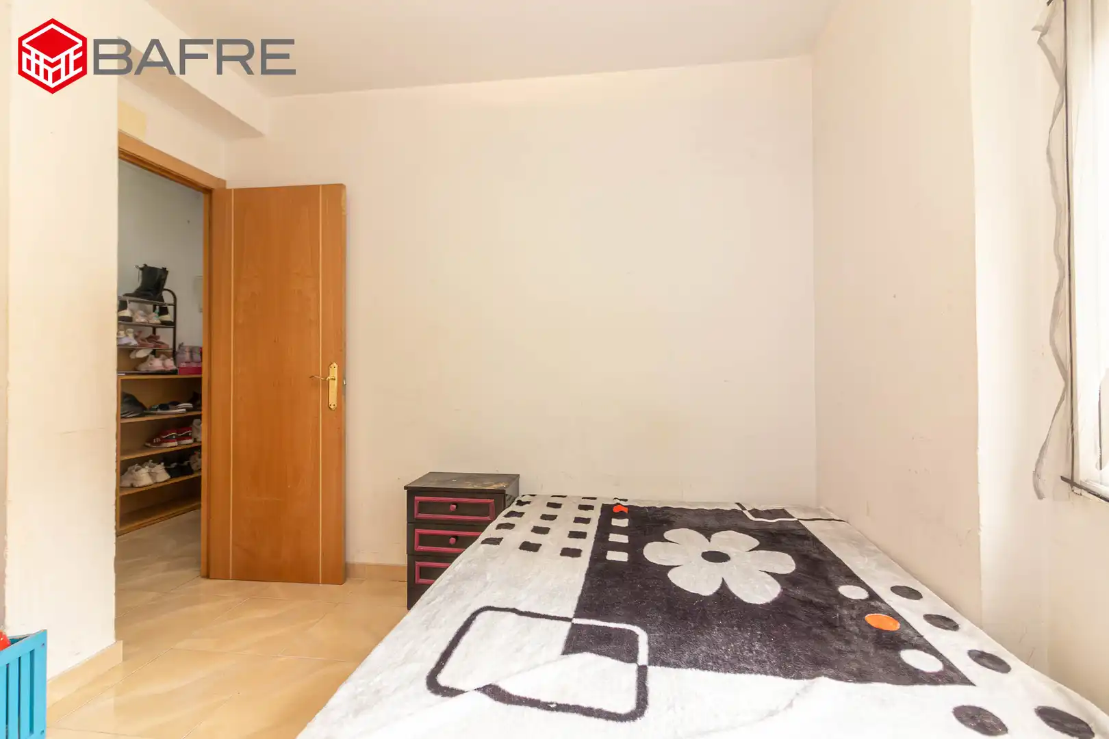 Piso en venta en Calle de la Laguna, Vista Alegre
