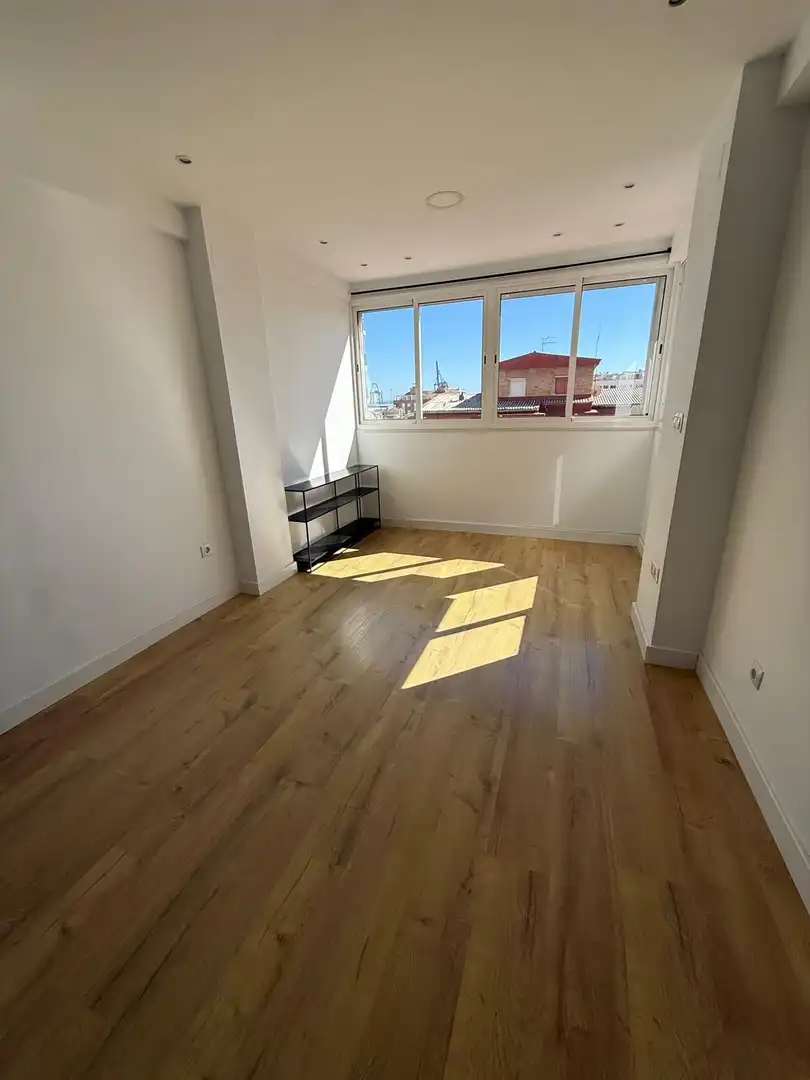 Habitación de Piso en venta en Málaga con Aire acondicionado