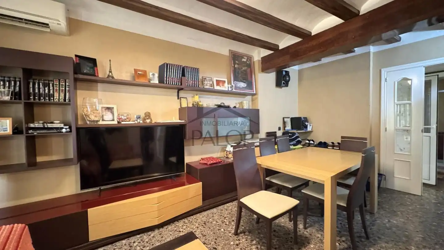 Sala d'estar de Casa o xalet en venda en Carcaixent amb Aire condicionat, Terrassa i Traster