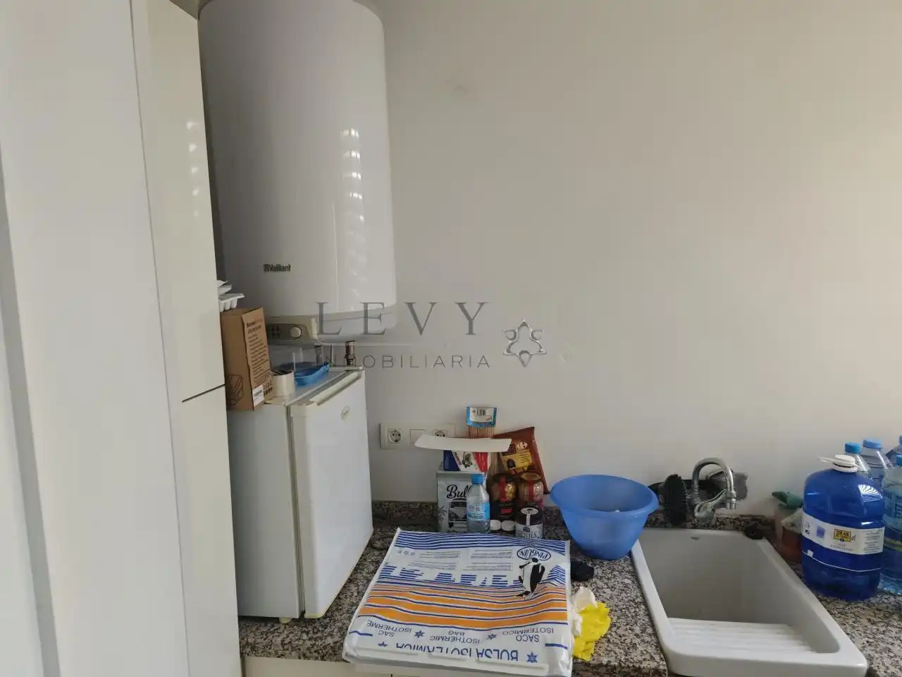 Kitchen of Flat for sale in Marbella  with Air Conditioner, Heating and Terrace