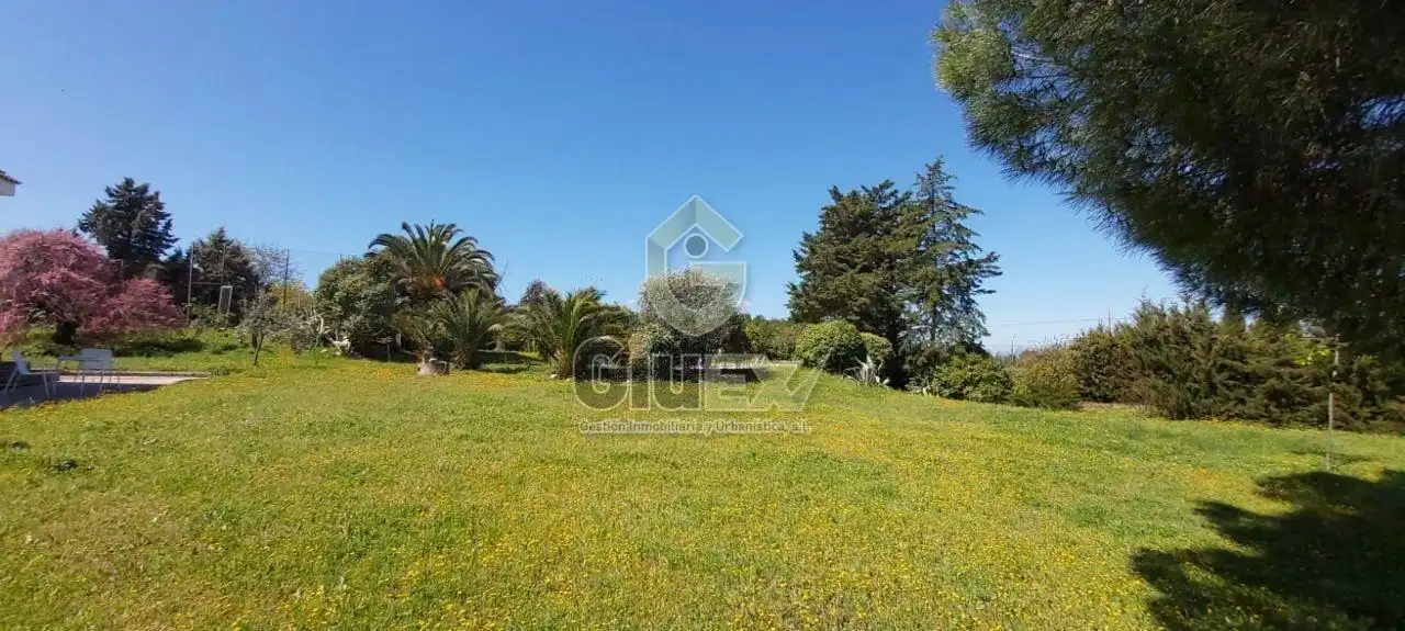 Casa rústica amb jardí en venda a Sierra de Fuentes, imagen 23
