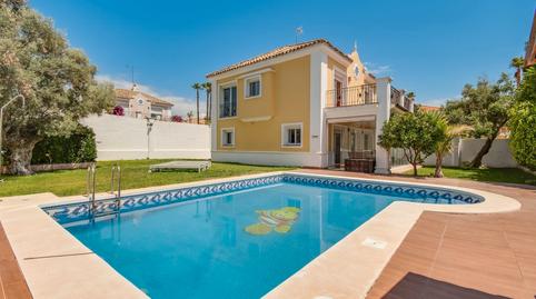 Foto 2 de Casa o xalet en venda a N-340, 147, Puerto de la Duquesa, Málaga