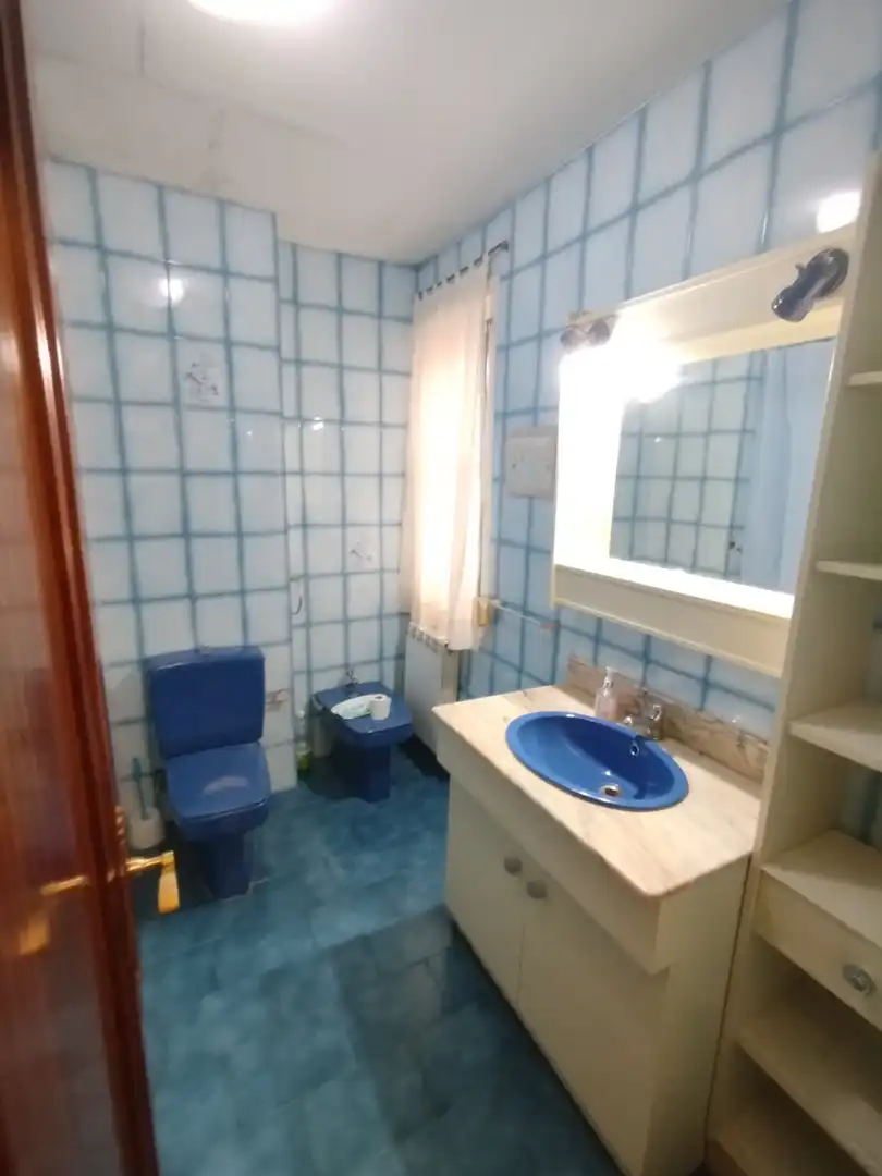 Badezimmer von Wohnung zum Verkauf in  Logroño mit Heizung und Abstellraum