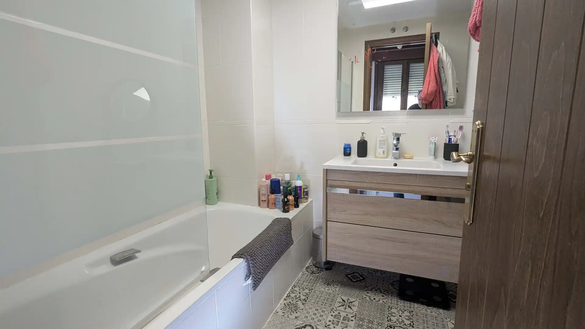 Bathroom of Houses for sale in Sojuela  with Heating