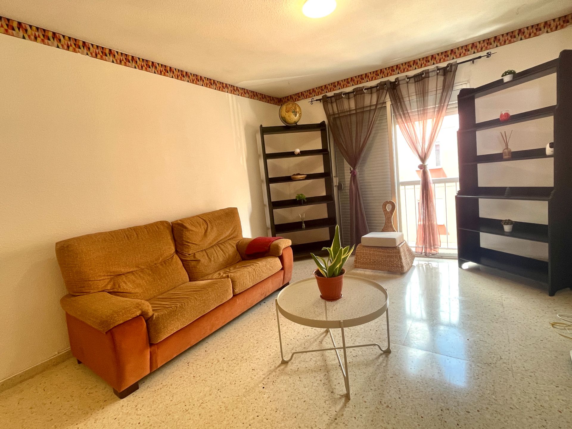 Living room of Flat for sale in San Cristóbal de la Laguna  with Storage room