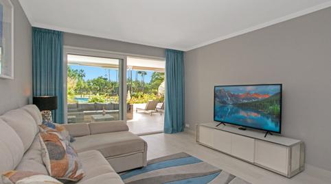 Foto 3 de Àtic en venda a Las Brisas, Málaga