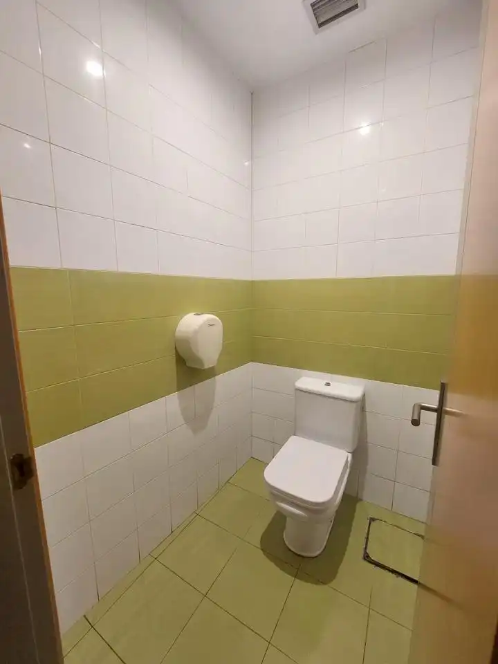 Gewerbefläche zum Verkauf in Oeste, imagen 17