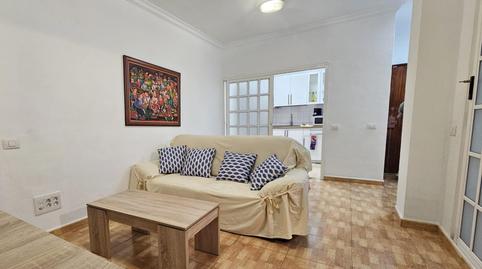 Foto 3 de Piso en venta en Calle Presidente Alvear, Santa Catalina - Canteras, Las Palmas de Gran Canaria