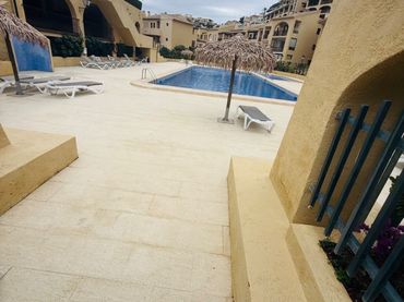 Flat with pool for sale in Canuta
