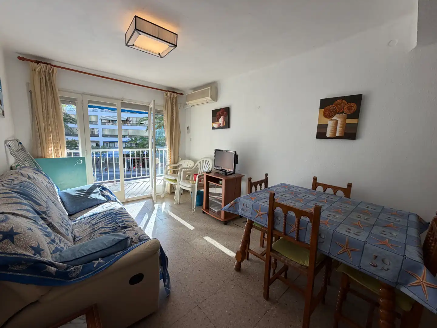 Living room of Flat for sale in Vila-seca  with Air Conditioner, Heating and Furnished