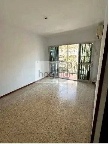 Flat for rent in Villegas