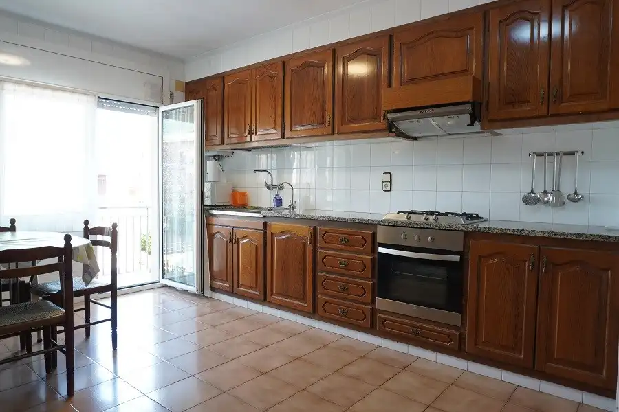 Cuina de Casa o xalet en venda en Sant Joan Les Fonts amb Aire condicionat, Calefacció i Terrassa