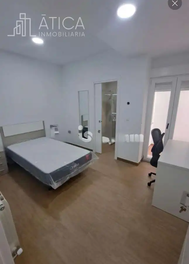 Bedroom of Flat for rent in Salamanca  with Heating and Furnished