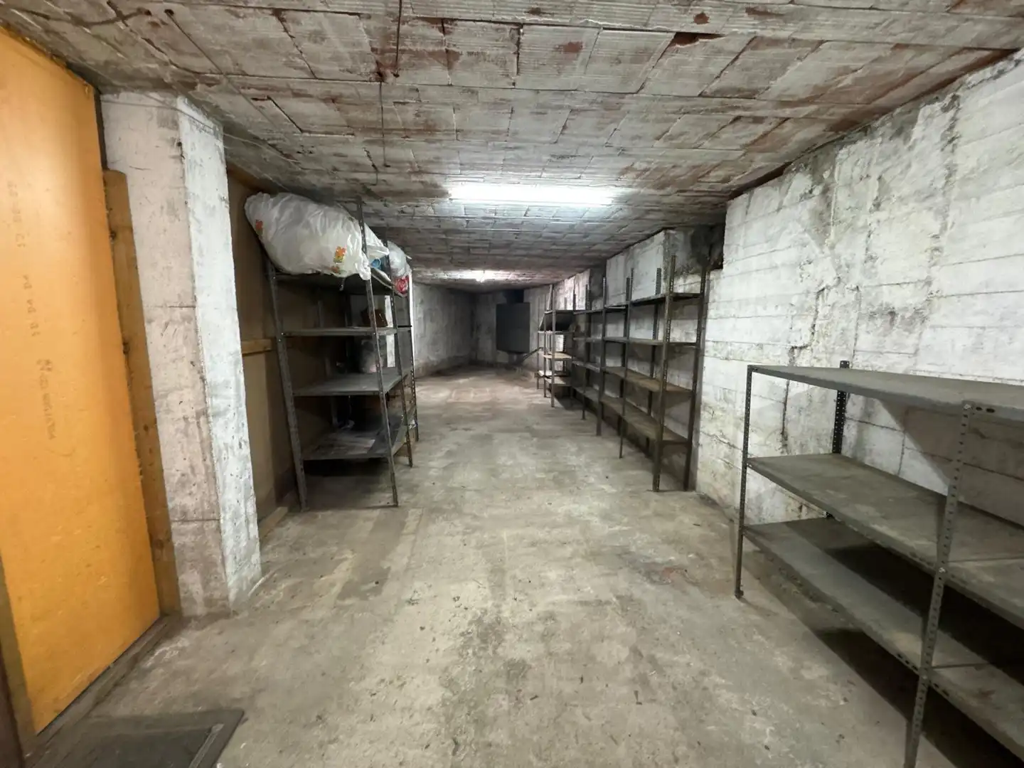 Geschaftsraum zur Miete in Zona Alta