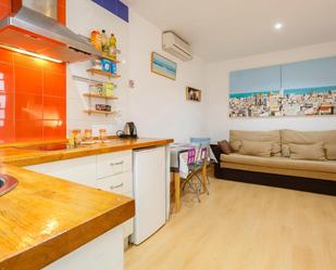 Kitchen of Apartment to rent in  Cádiz Capital