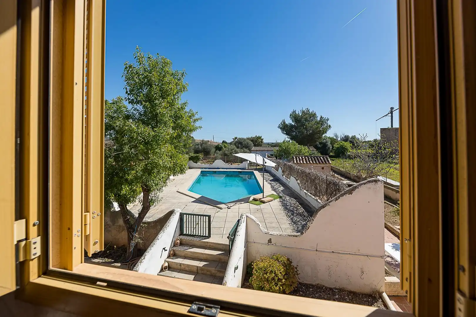 Schwimmbecken von Country house zum Verkauf in  Palma de Mallorca mit Klimaanlage, Heizung und Privatgarten