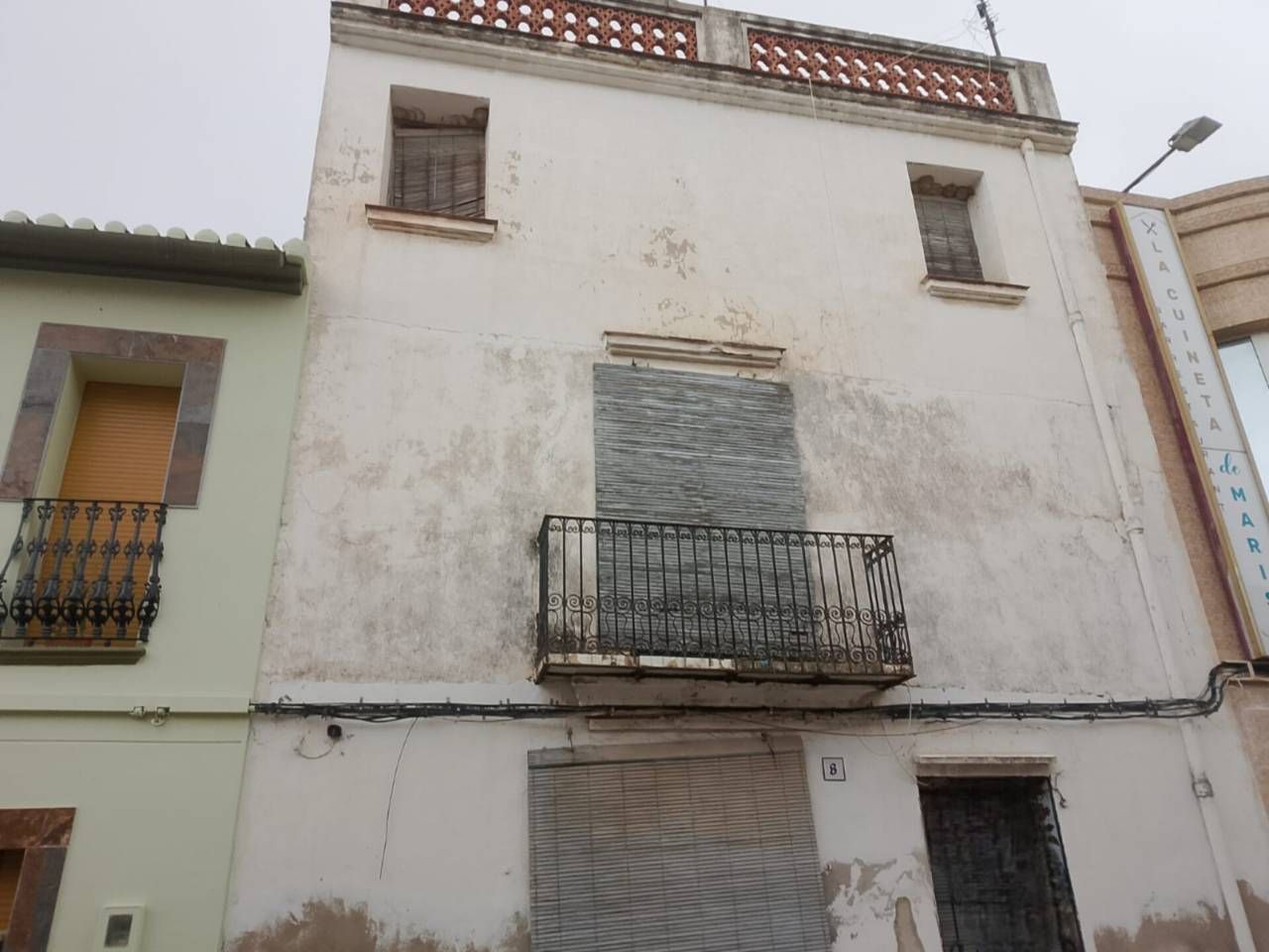 Vista exterior de Casa adosada en venda en Potries amb Terrassa i Moblat