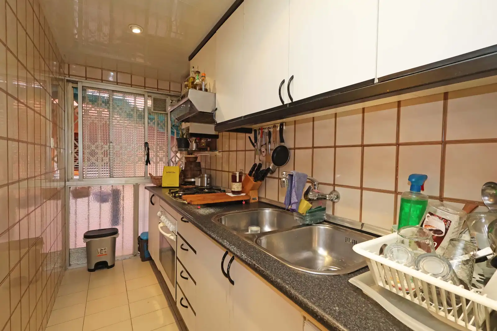 Cocina de Piso en venta en L'Hospitalet de Llobregat con Balcón