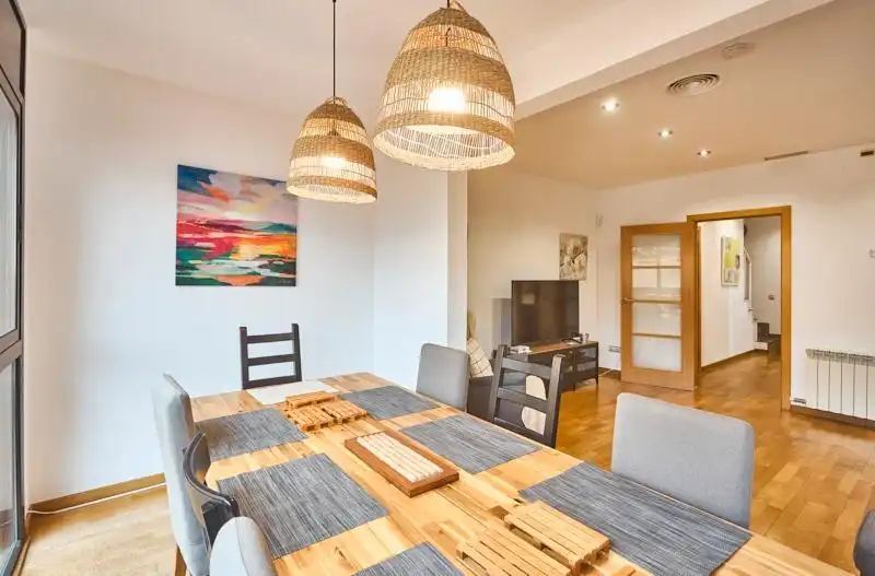 Comedor de Casa adosada en venta en Sant Feliu de Llobregat con Terraza