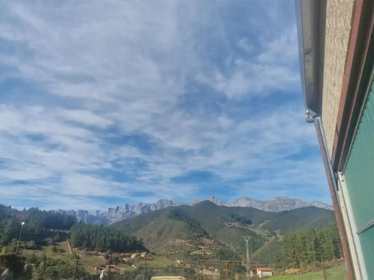 Vista exterior de Finca rústica en venda en Cabezón de Liébana, Cantabria