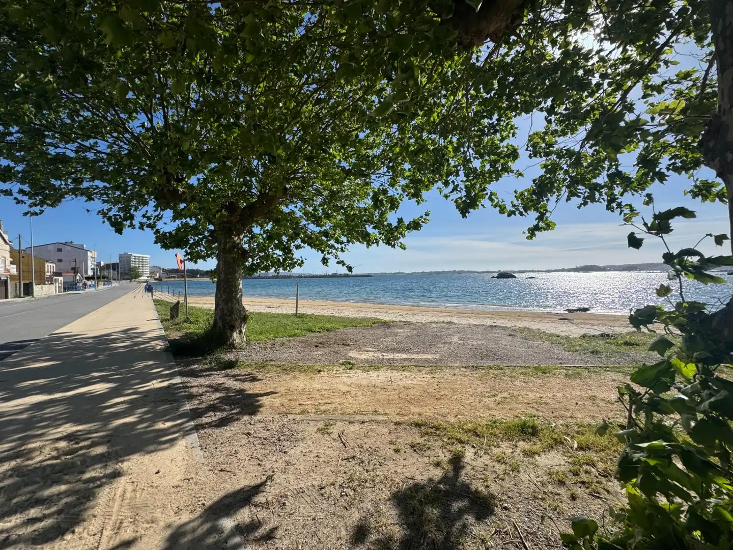 Piso en venta en Vilanova de Arousa con Calefacción, Terraza y Amueblado