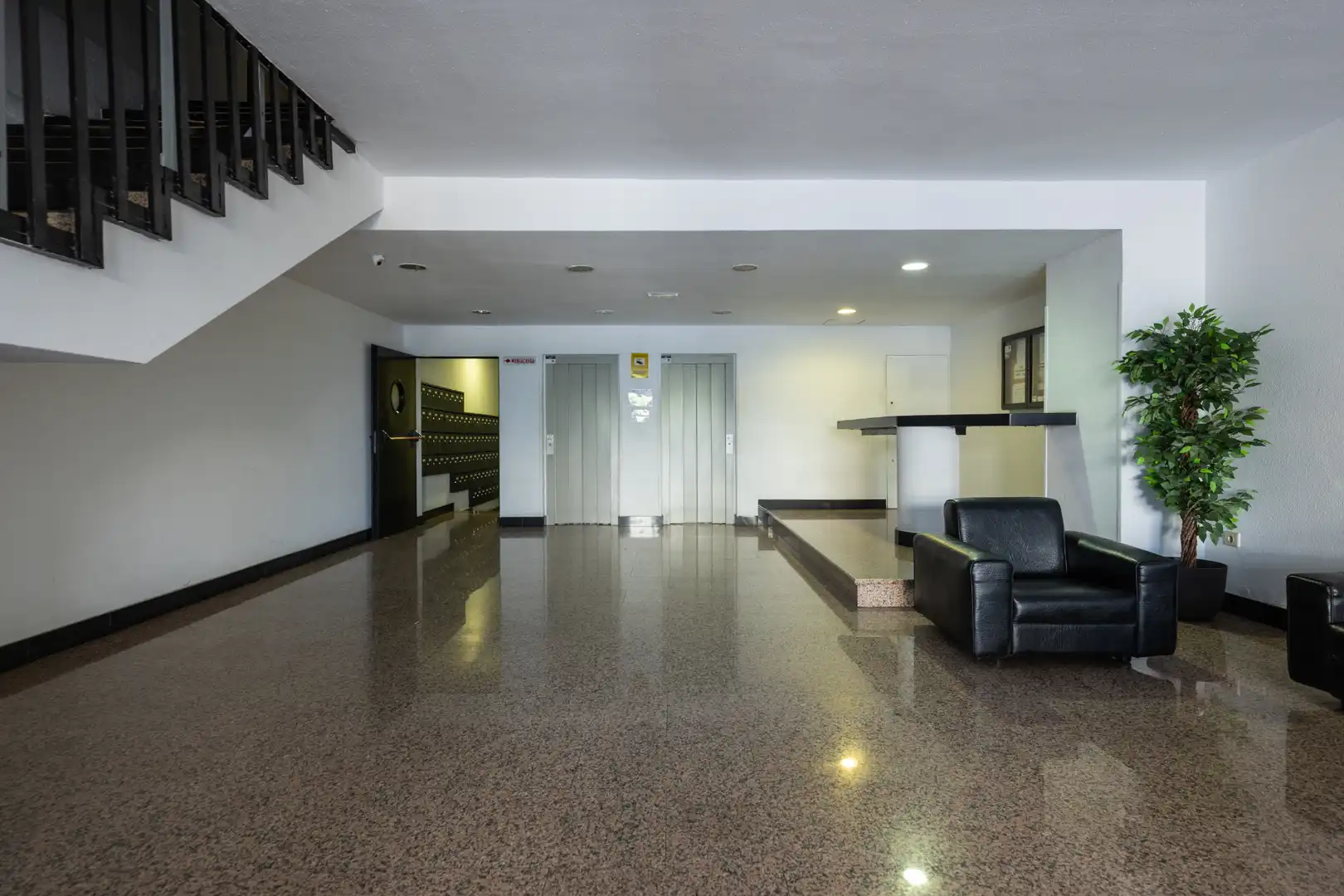 Study for rent in Las Palmas de Gran Canaria  with Oven, Washing machine and Balcony