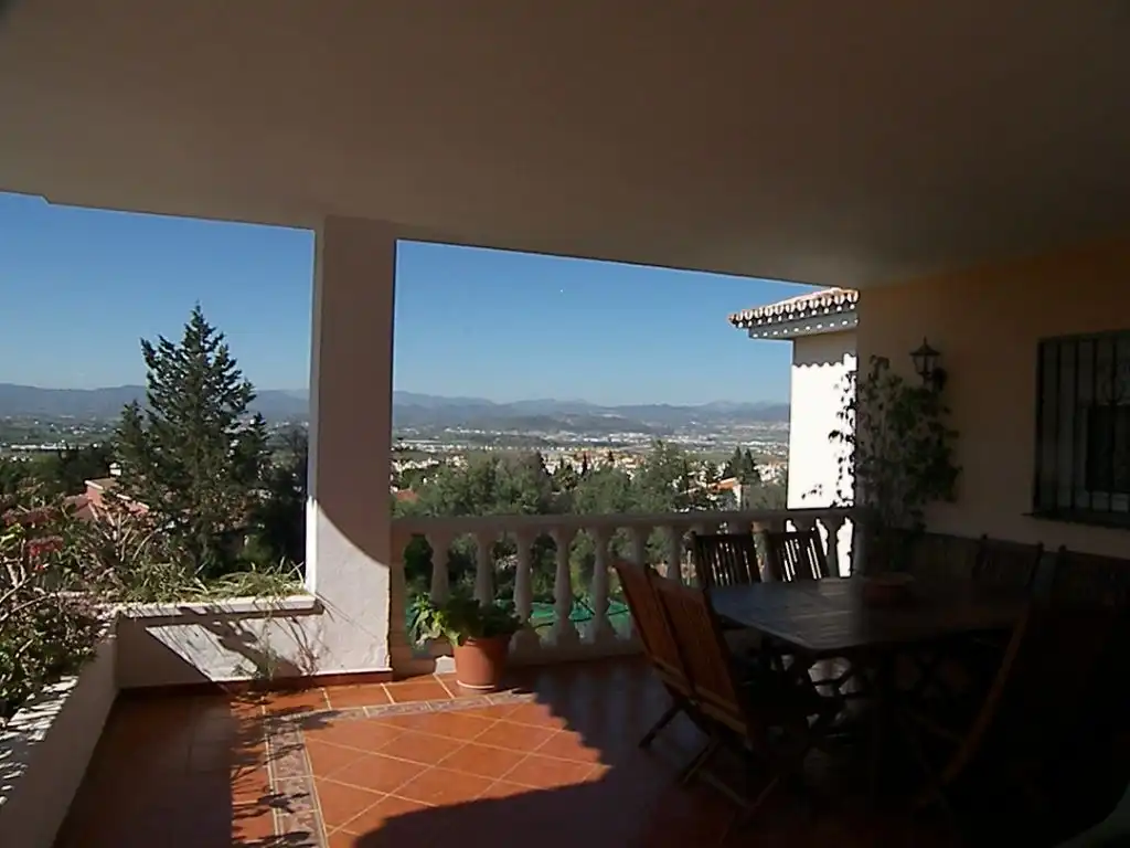 Terraza de Casa o chalet en venta en Alhaurín de la Torre con Aire acondicionado, Jardín privado y Terraza