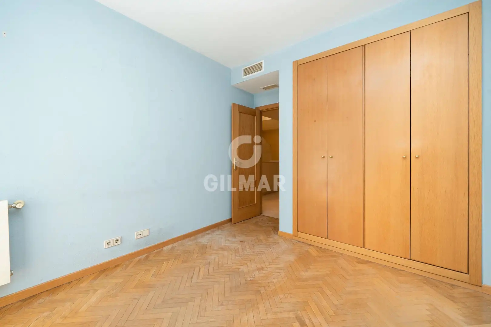 Bedroom of Detached homes for sale in Madrid  with Heating, Private garden and Swimming Pool