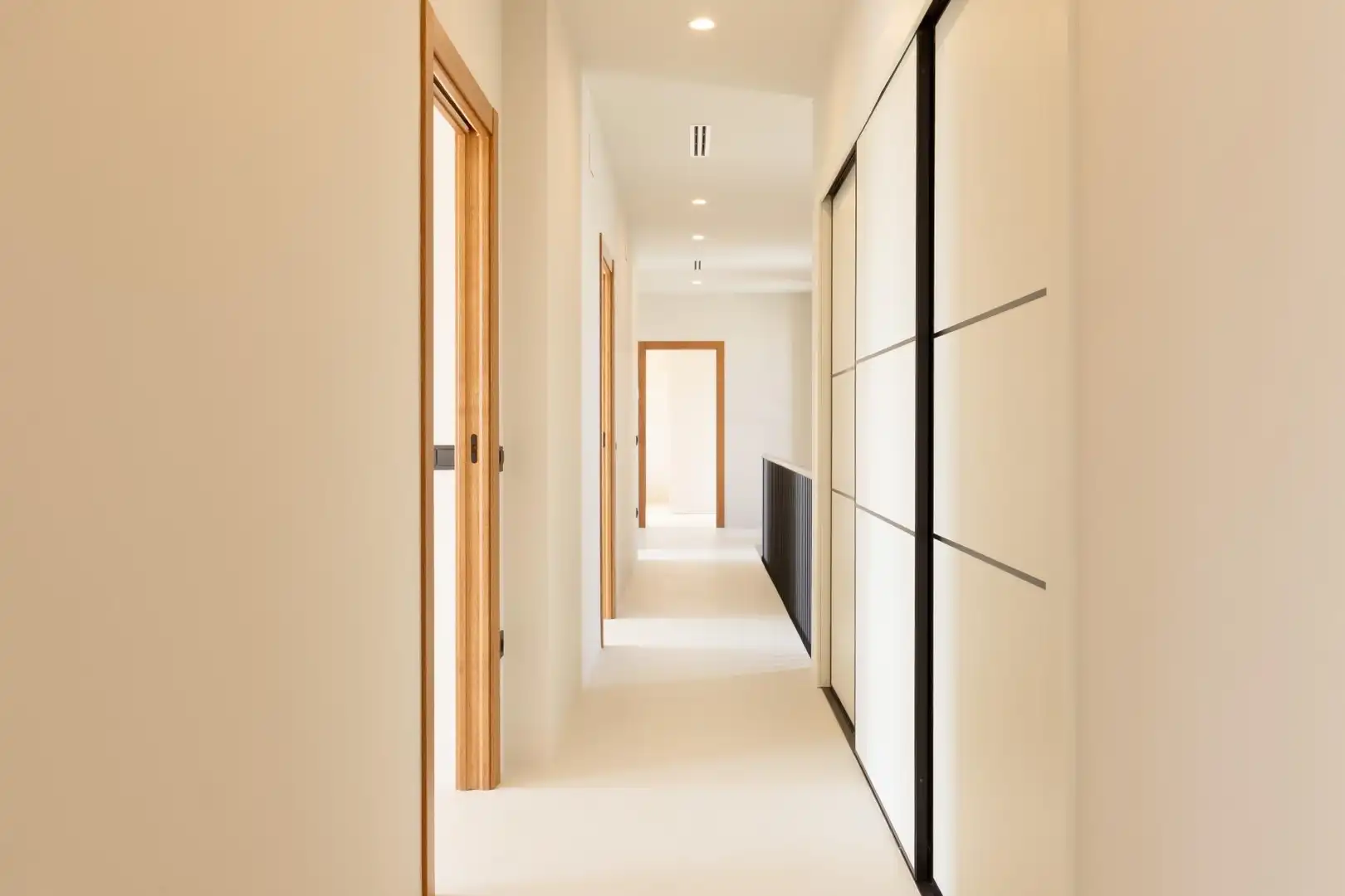 Casa o chalet en venta en L'Ampolla con Aire acondicionado, Calefacción y Jardín privado