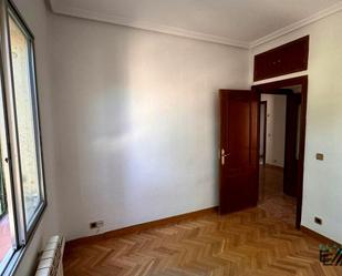 Bedroom of Flat to share in  Madrid Capital  with Air Conditioner, Heating and Furnished