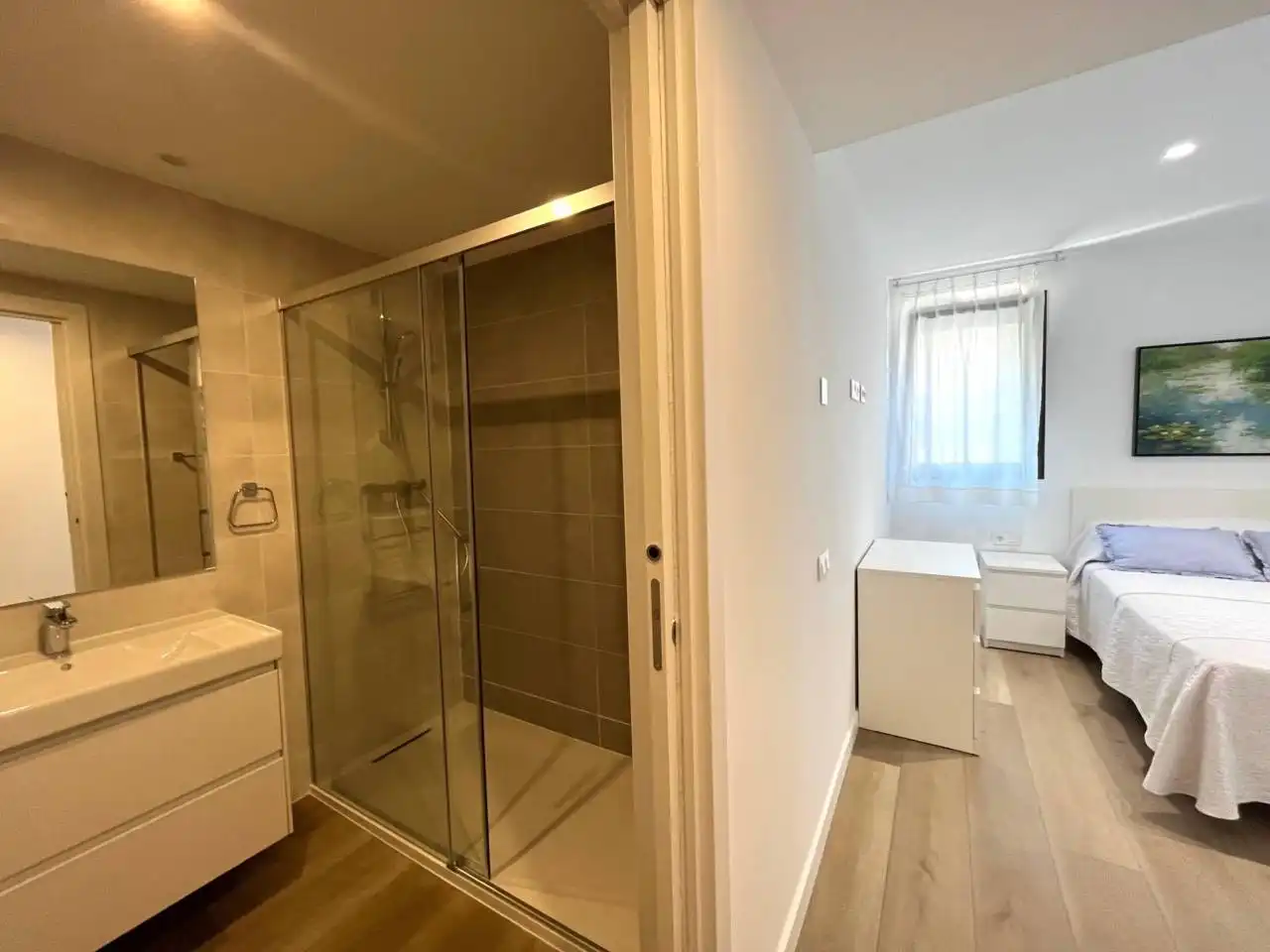 Bany de Pis en venda en Girona amb Aire condicionat, Terrassa i Traster