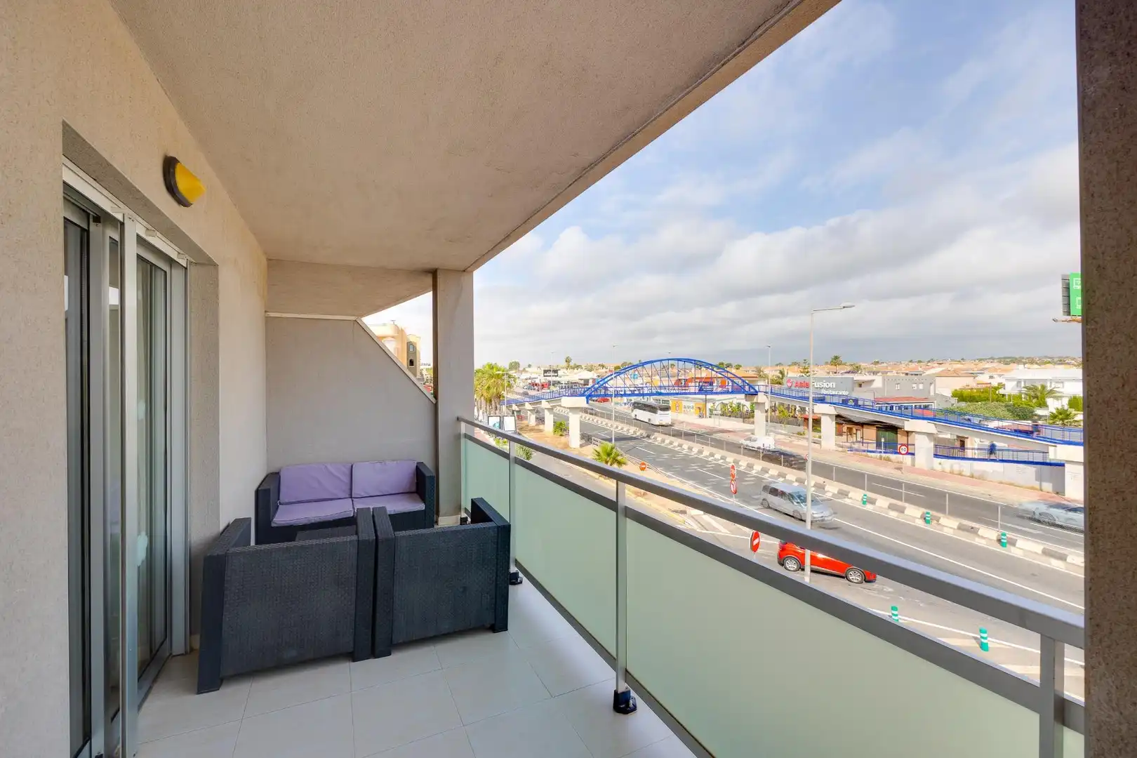 Terraza de Piso en venta en Orihuela con Aire acondicionado, Amueblado y Piscina comunitaria