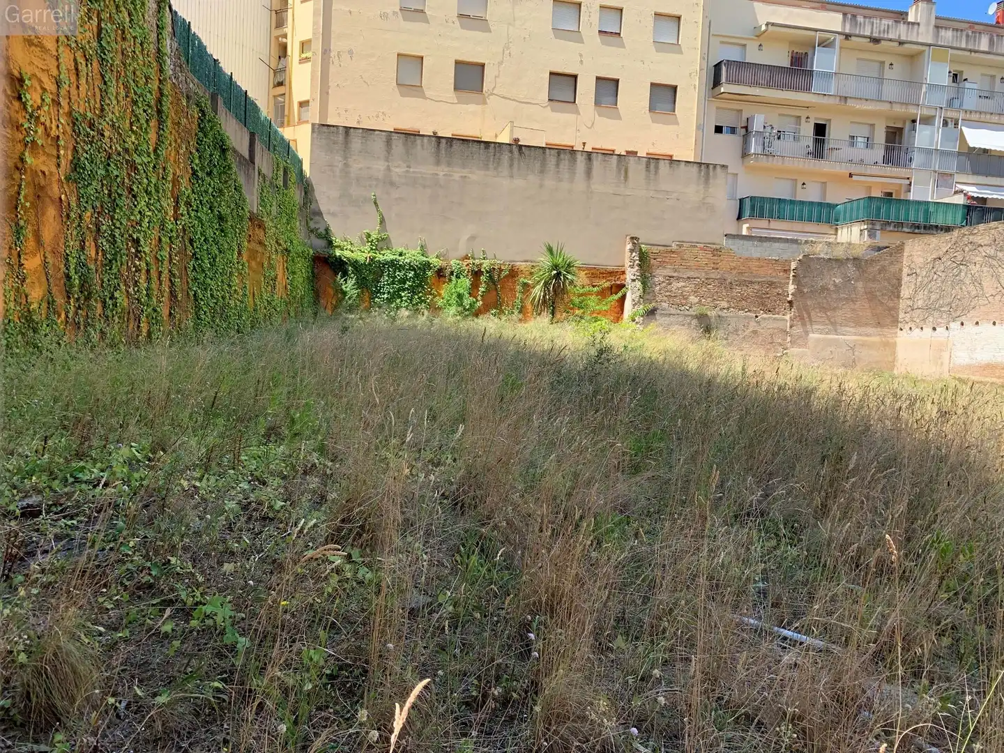 Terreny residencial en venda a Creu de la Mà