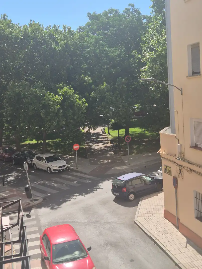 Vista exterior de Piso en venta en Badajoz con Aire acondicionado, Jardín privado y Horno