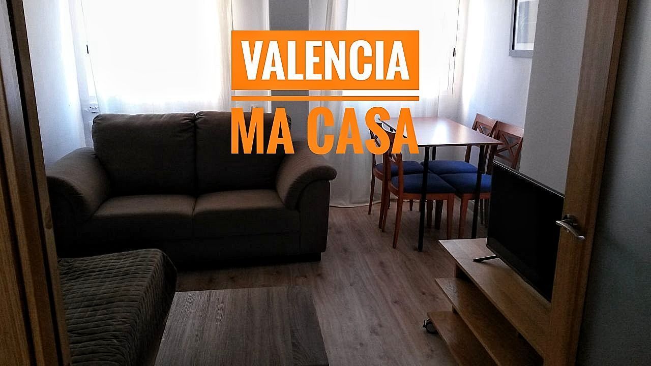Living room of Flat to rent in  Valencia Capital  with Air Conditioner, Heating and Furnished