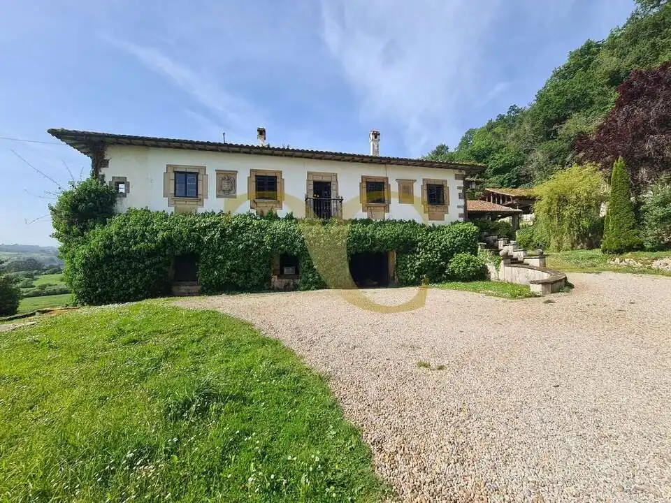 Vista exterior de Casa o chalet en venta en Piloña