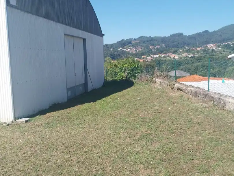 Terreny industrial en venda en Nigrán