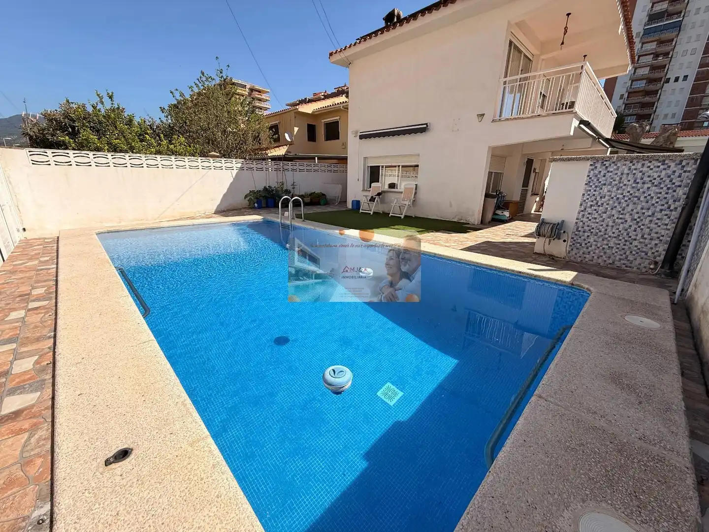 Schwimmbecken von Haus oder Chalet zum Verkauf in Benicasim / Benicàssim mit Klimaanlage, Heizung und Terrasse
