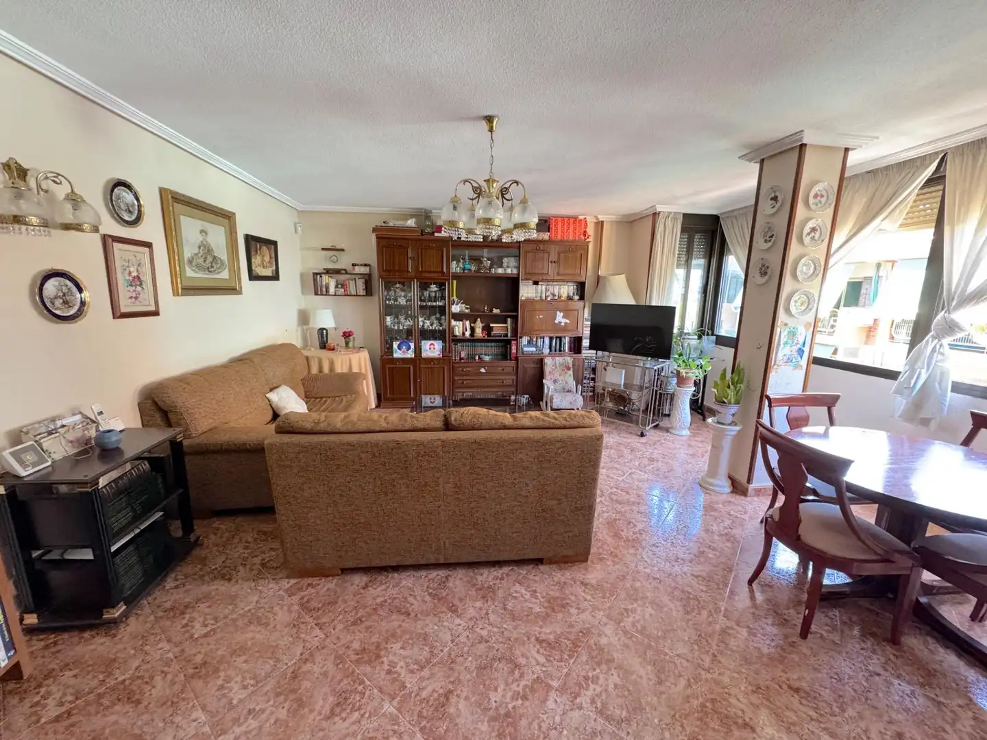 Wohnung zur Miete in Calle CIUDAD DE BARI, 7, Benisaudet
