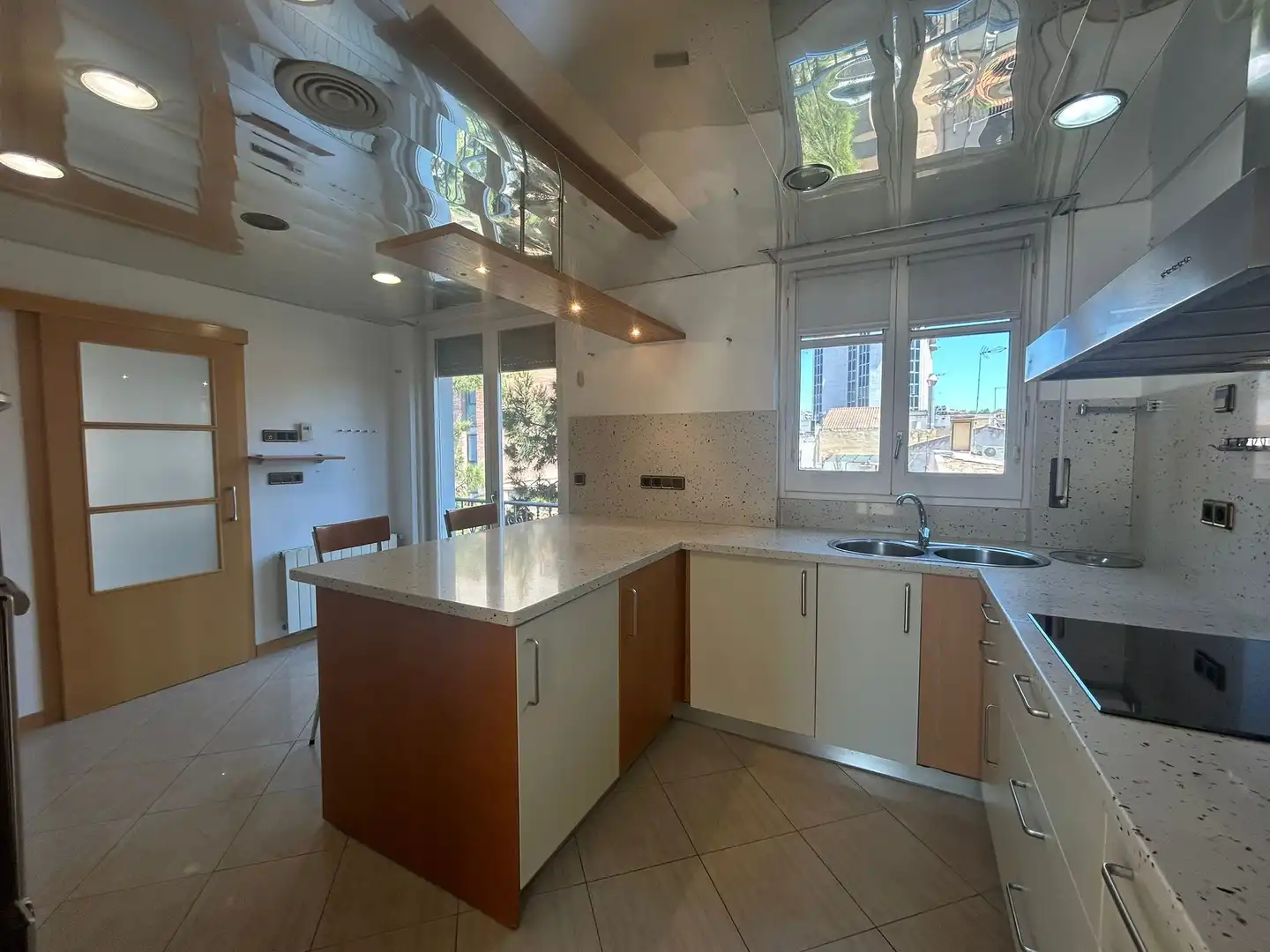 Penthouse with lift for sale in Anselm Clavé, imagen 5