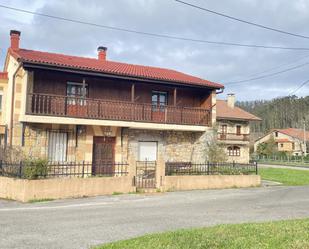 Vista exterior de Casa o xalet en venda en Riotuerto