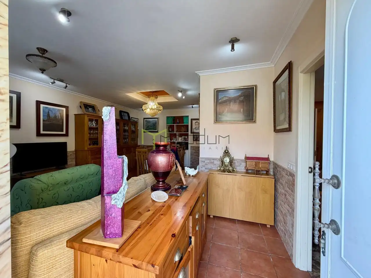 Sala d'estar de Casa o xalet en venda en Teo amb Calefacció, Jardí privat i Terrassa