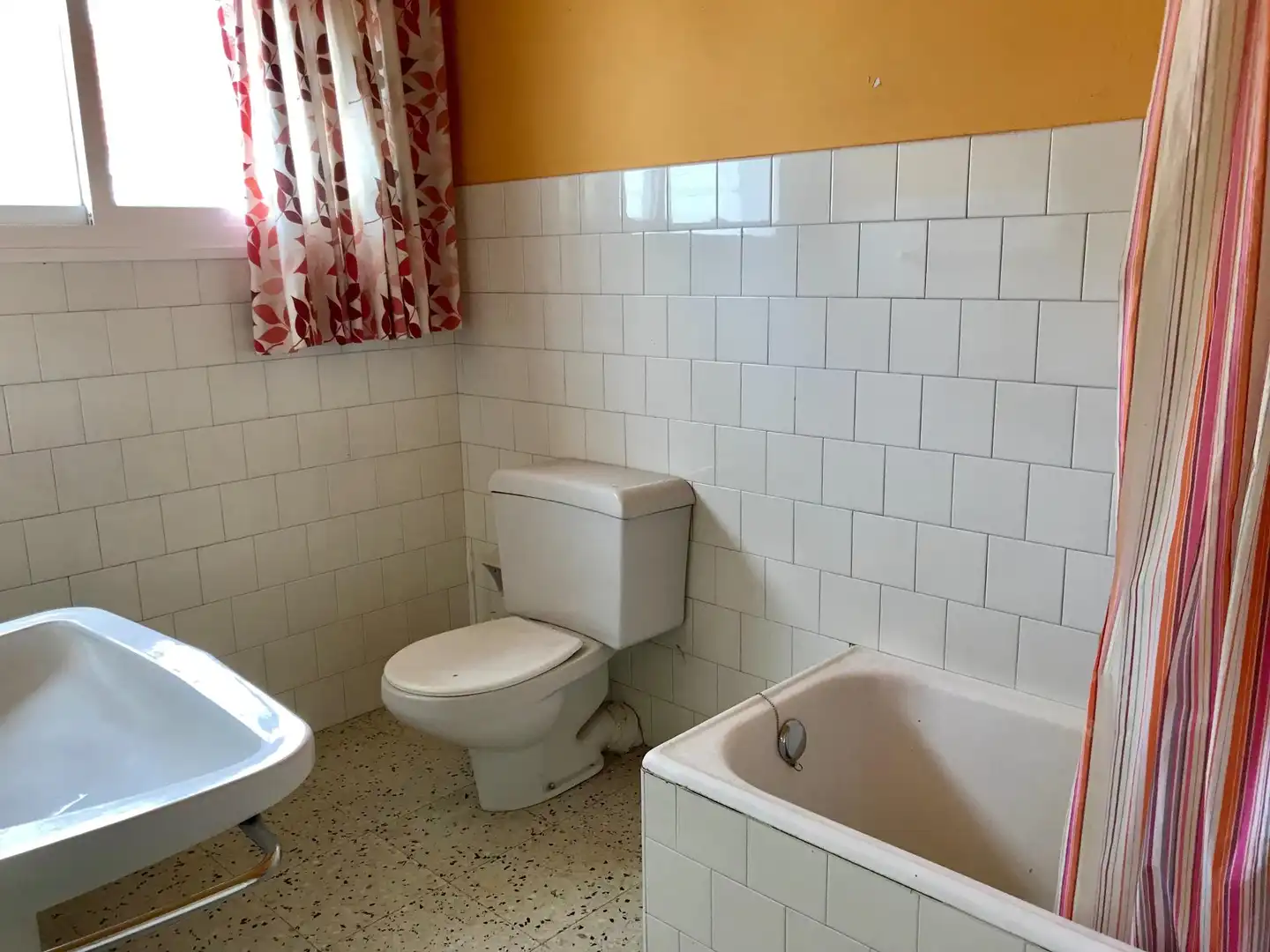 Baño de Casa adosada en venta en Outes con Terraza y Balcón