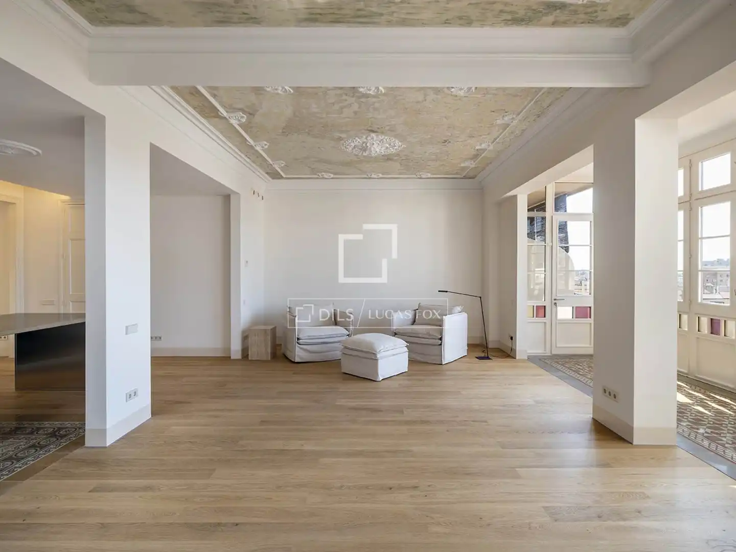 Piso con terraza en venta en Ciutat Vella