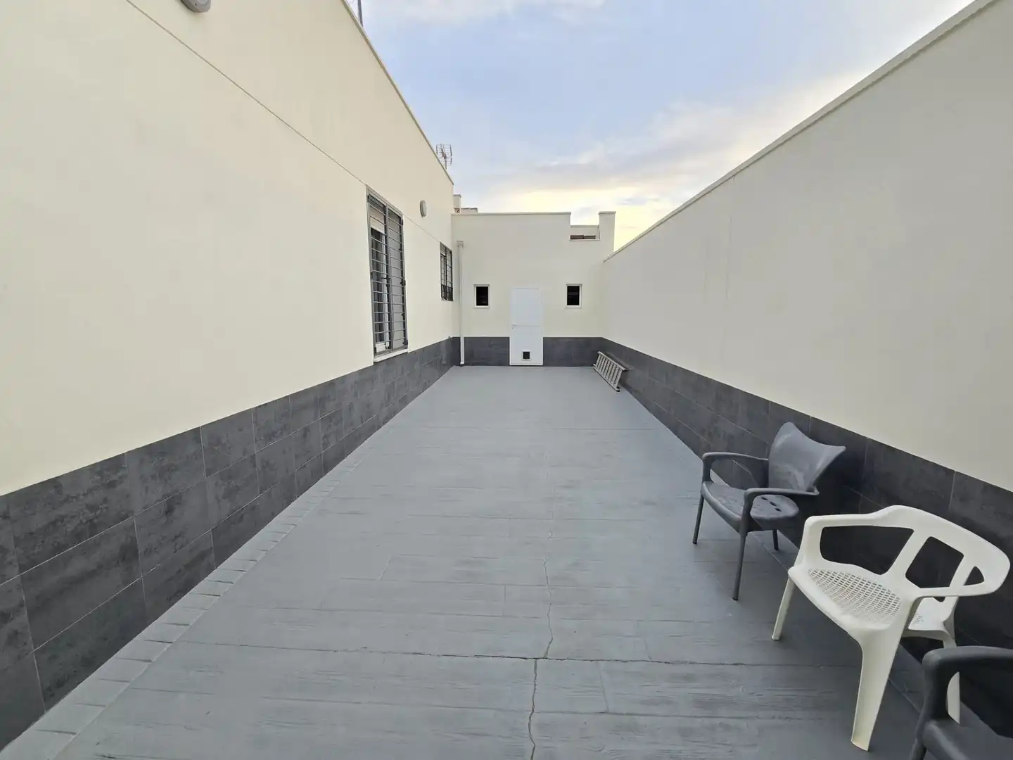 Terrassa de Casa o xalet en venda en Torrevieja amb Aire condicionat, Calefacció i Jardí privat