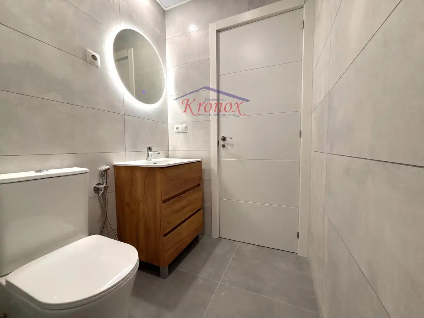 Baño de Piso en venta en Madrid con Aire acondicionado y Calefacción