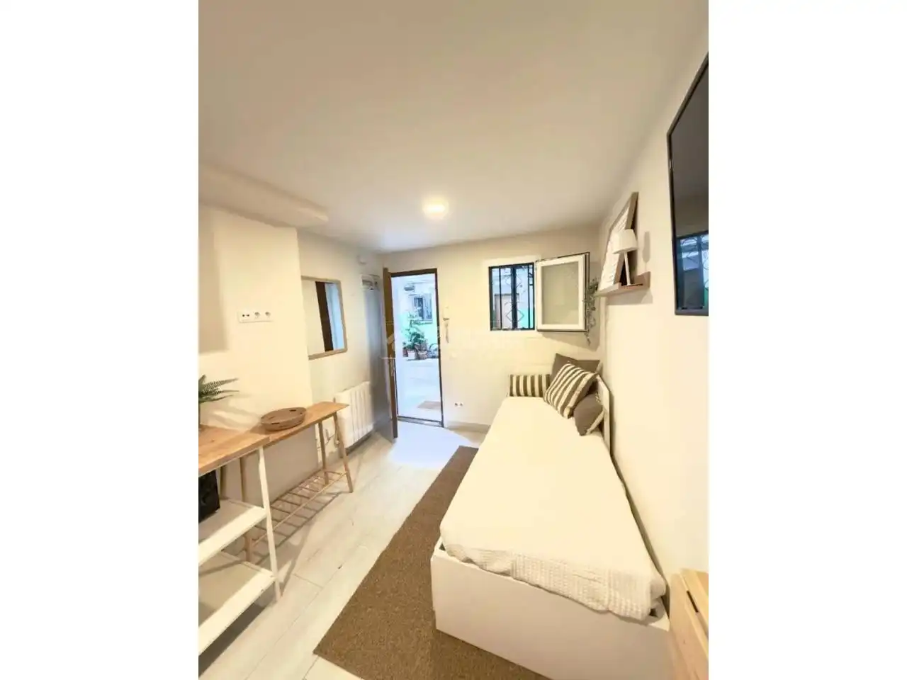 Habitación de Estudio en venta en Barcelona con Parquet y Amueblado