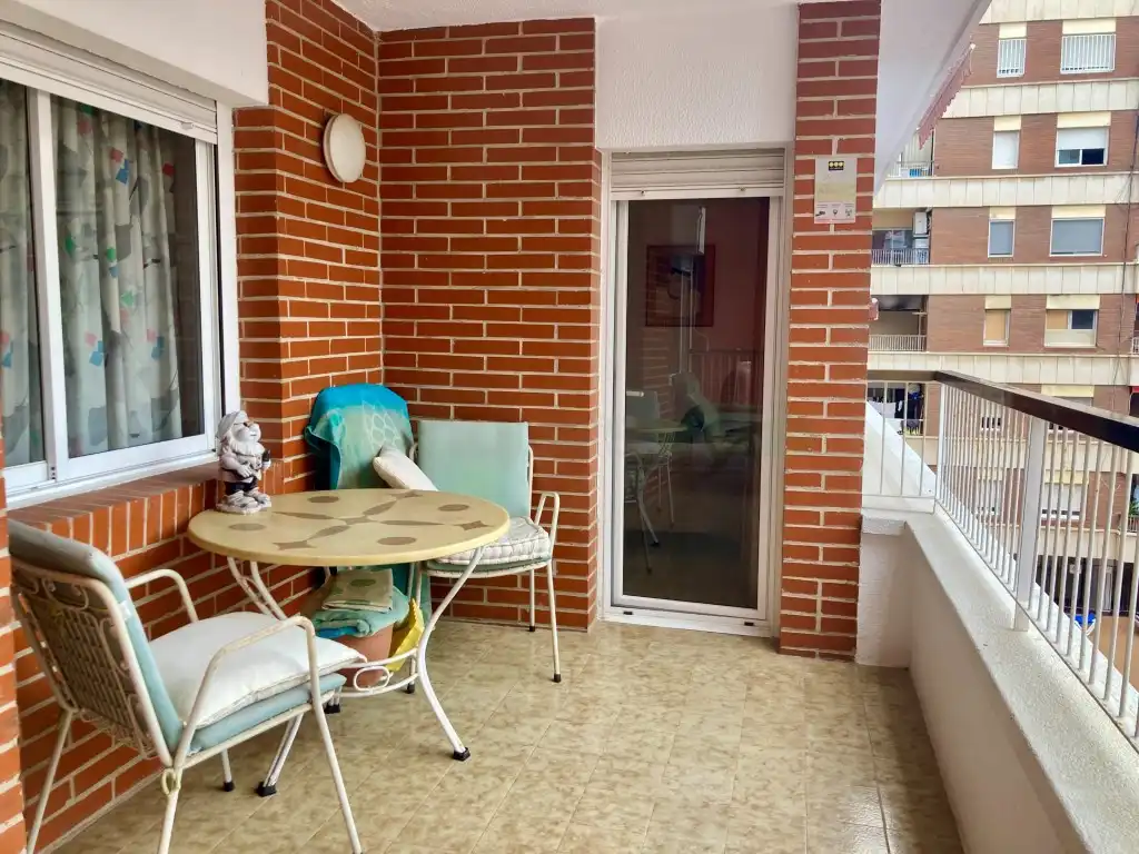 Appartamento con terrazza in vendita a Calle Joan Maragall, imagen 3